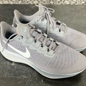 Nike Light Gray Athletic Sneakers